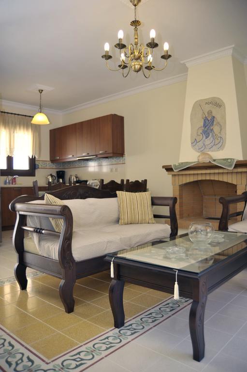 Kerveli Luxury Villa Exteriör bild
