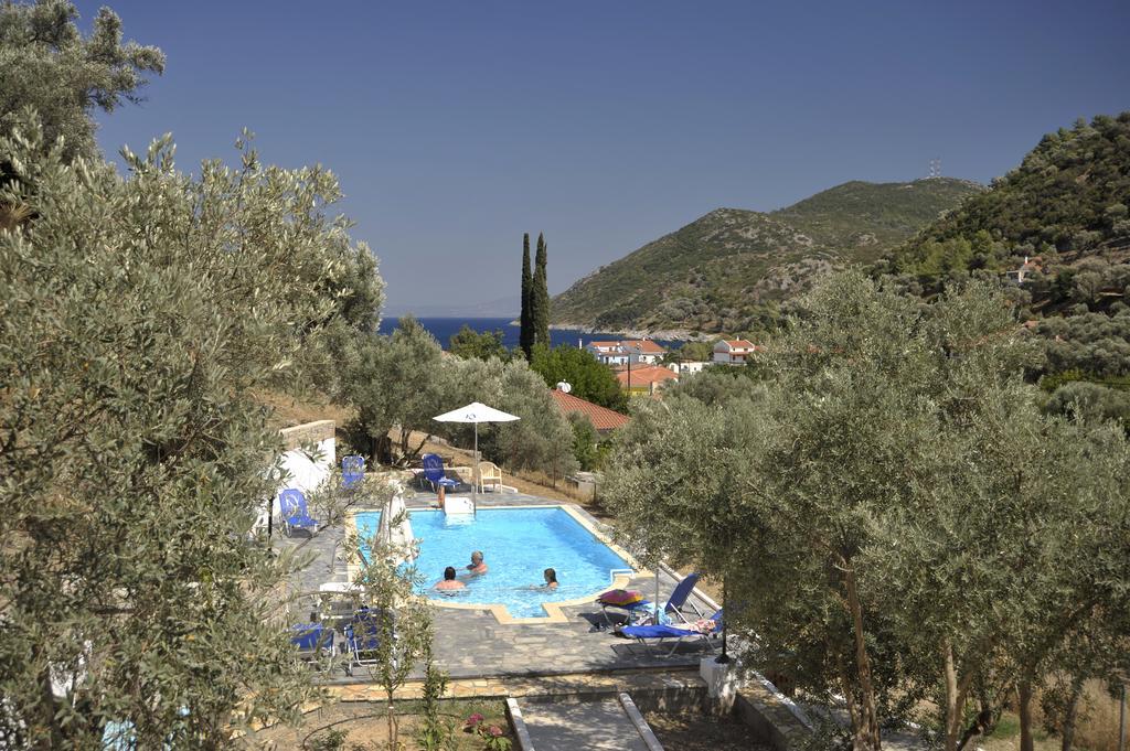 Kerveli Luxury Villa Exteriör bild