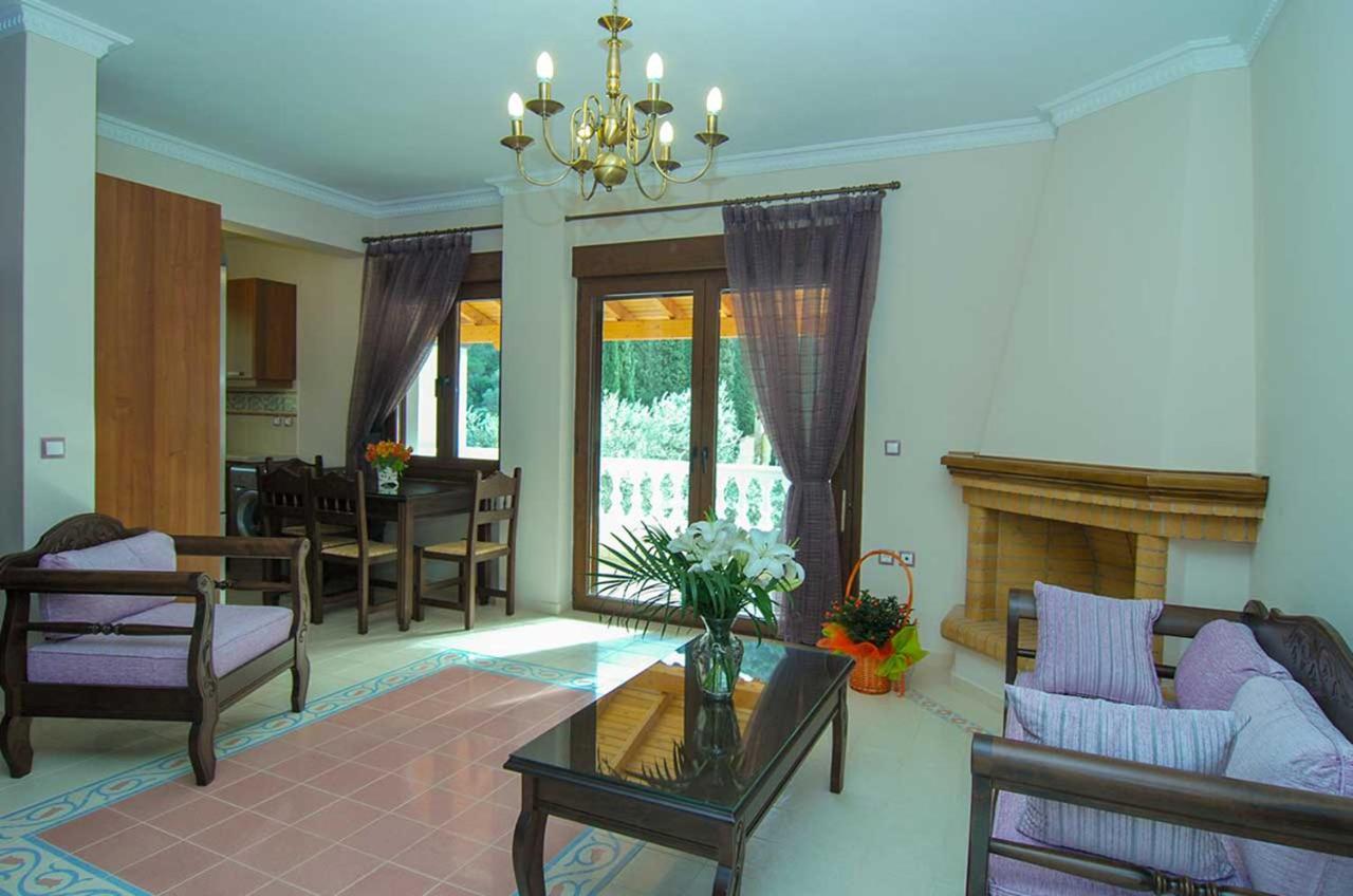 Kerveli Luxury Villa Exteriör bild
